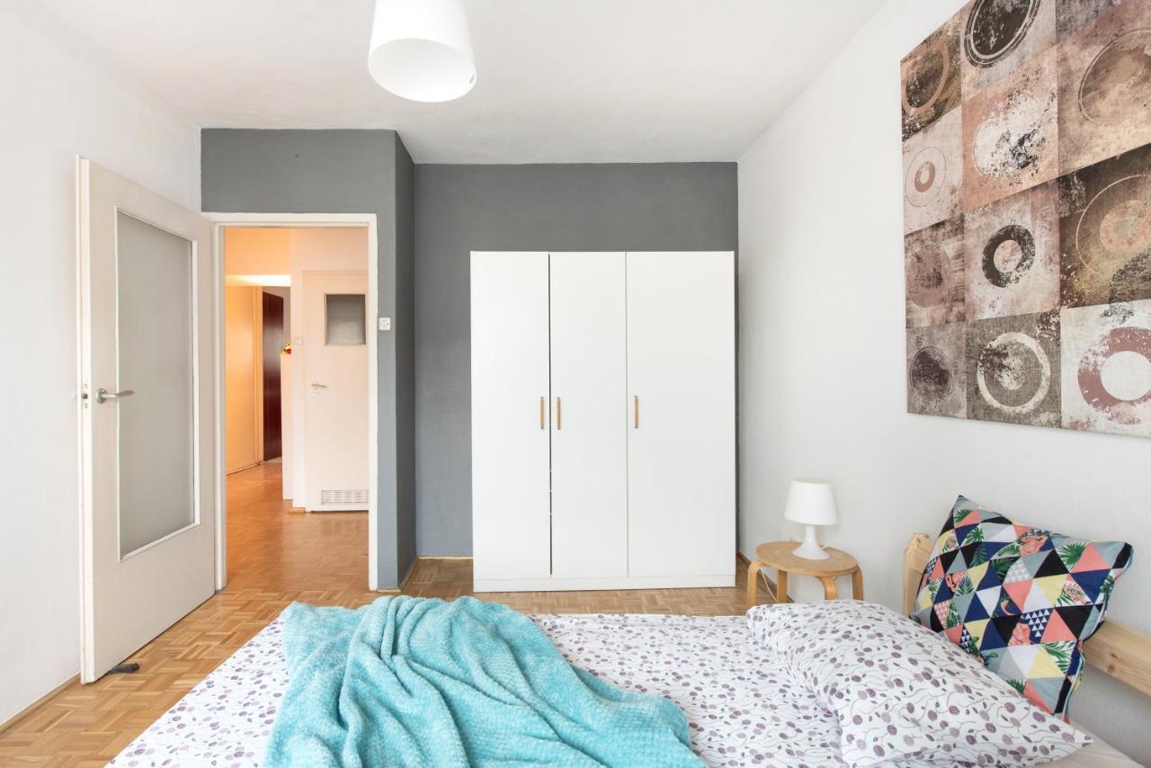 Room, Inflancka 19 Варшава Экстерьер фото